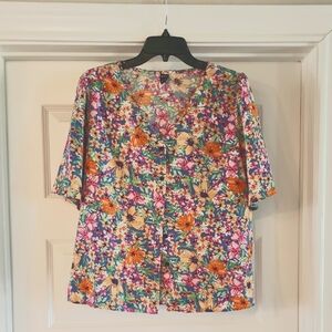 SHEIN Multicolor Floral Top